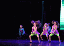 36. Glamorous PR (FS2022) 08.JPG